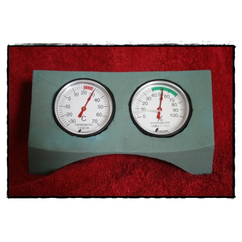 Thermo-hygrometer-stand.stl